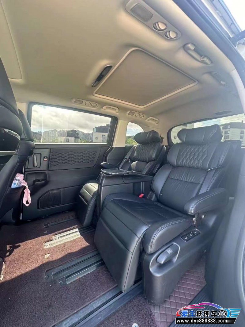 22年本田艾力绅轿车抵押车出售