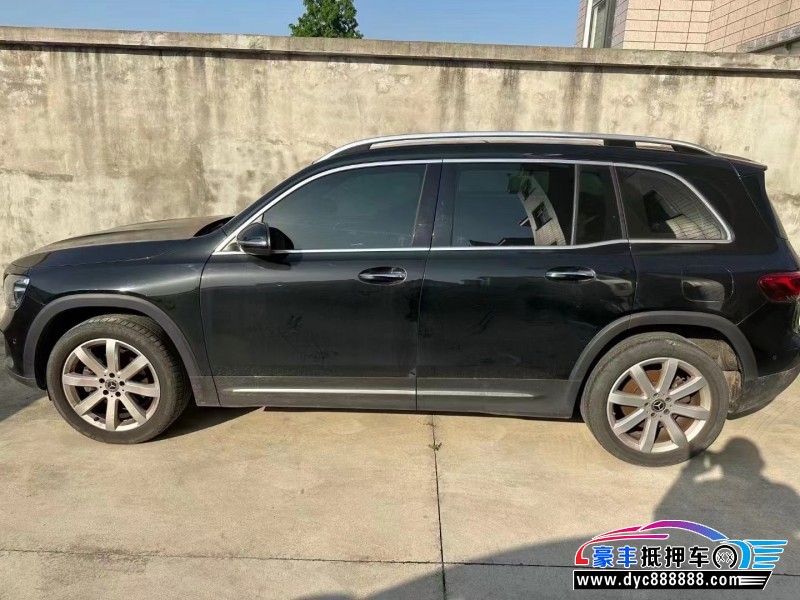 20年奔驰GLB轿车抵押车出售