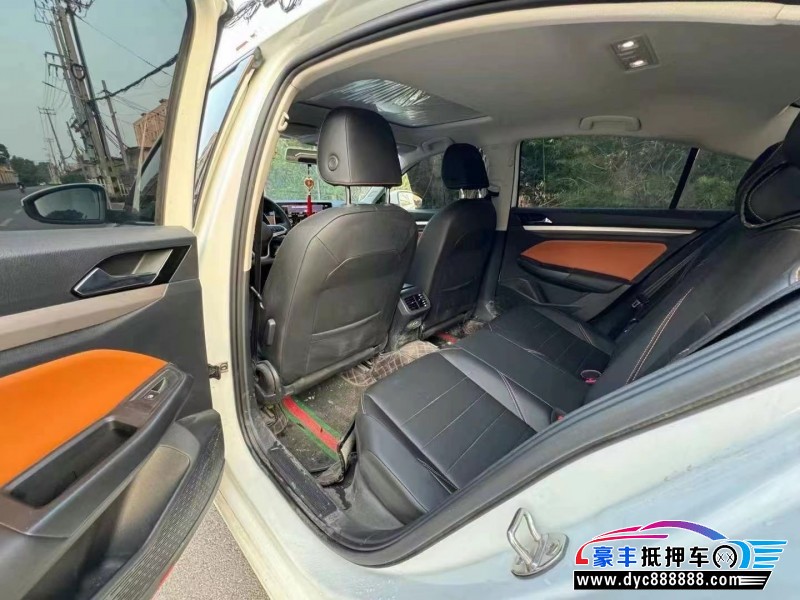 23年大众宝来轿车抵押车出售