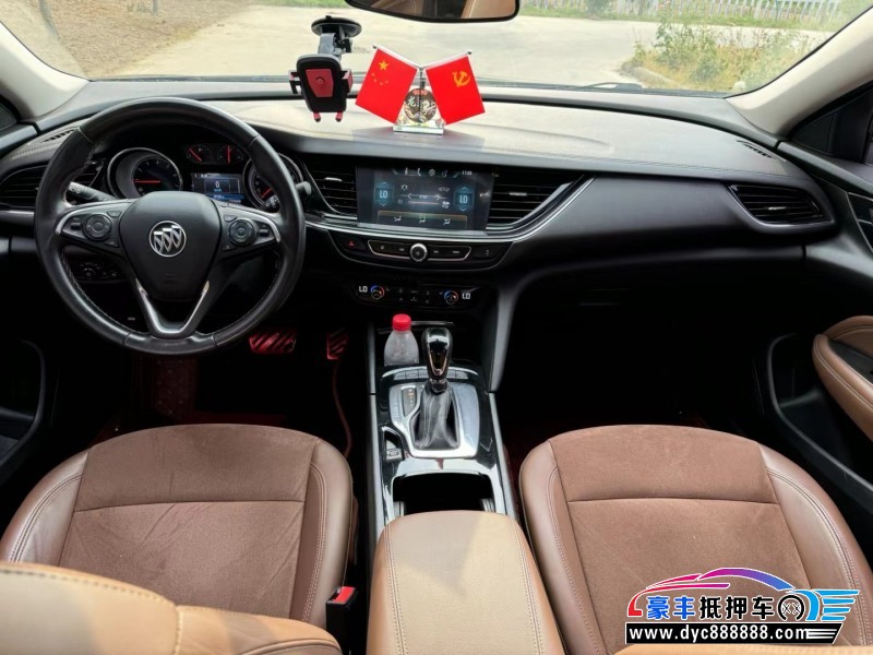 18年别克君威轿车抵押车出售