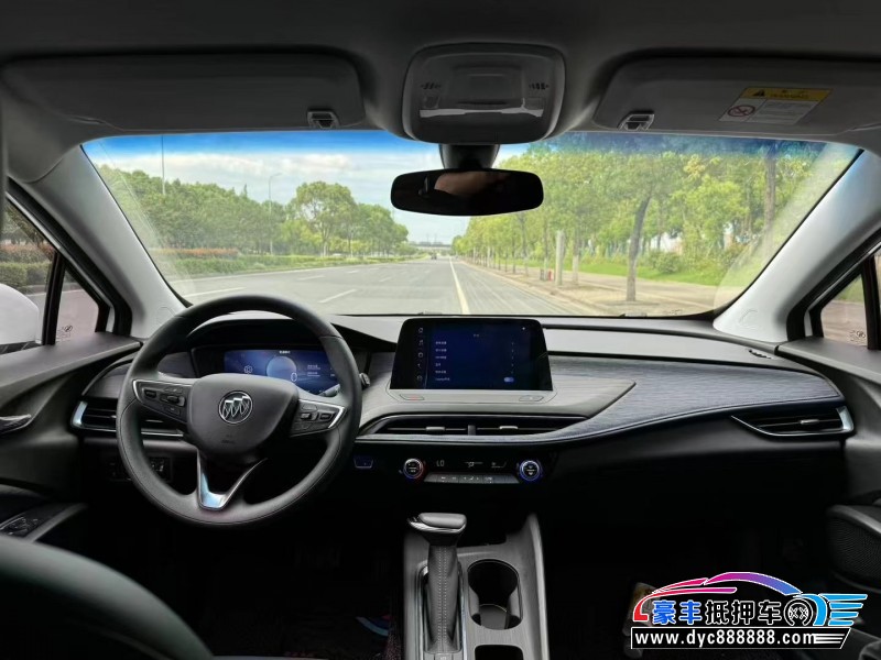 24年别克微蓝轿车抵押车出售