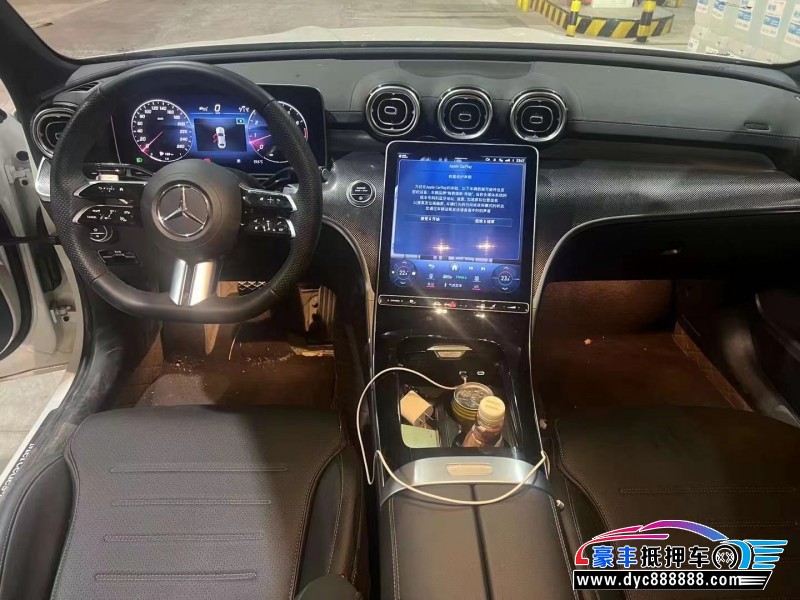 24年奔驰C轿车抵押车出售