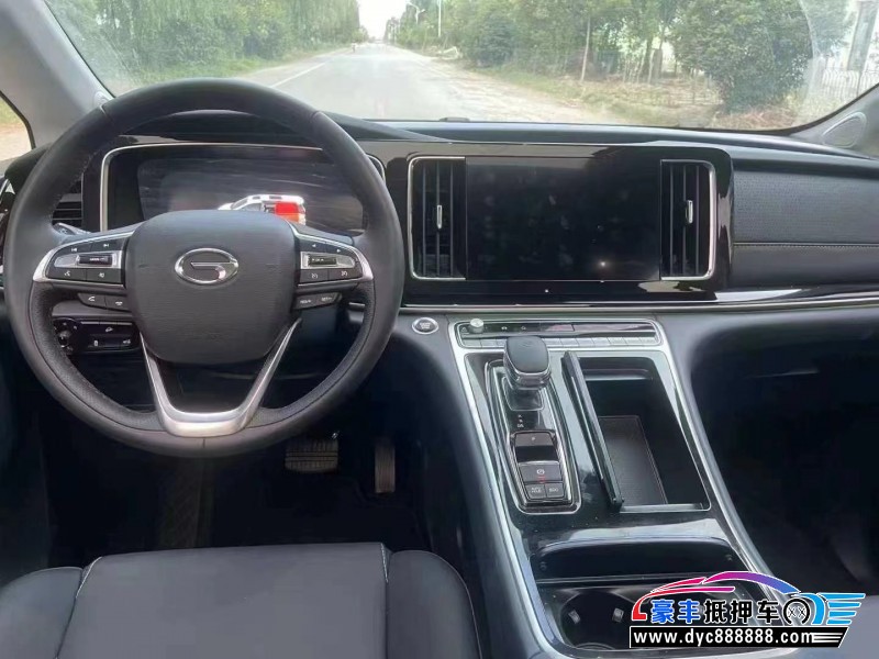 23年传祺M8轿车抵押车出售