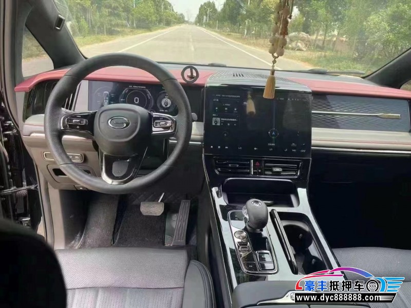 23年传祺M8轿车抵押车出售