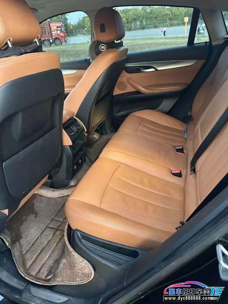 16年宝马X6SUV抵押车出售