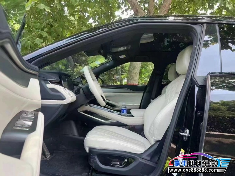 24年比亚迪宋轿车抵押车出售