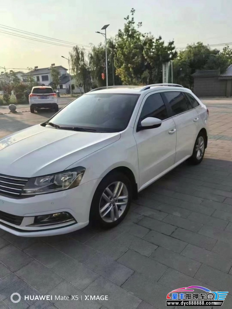 17年大众朗行轿车抵押车出售