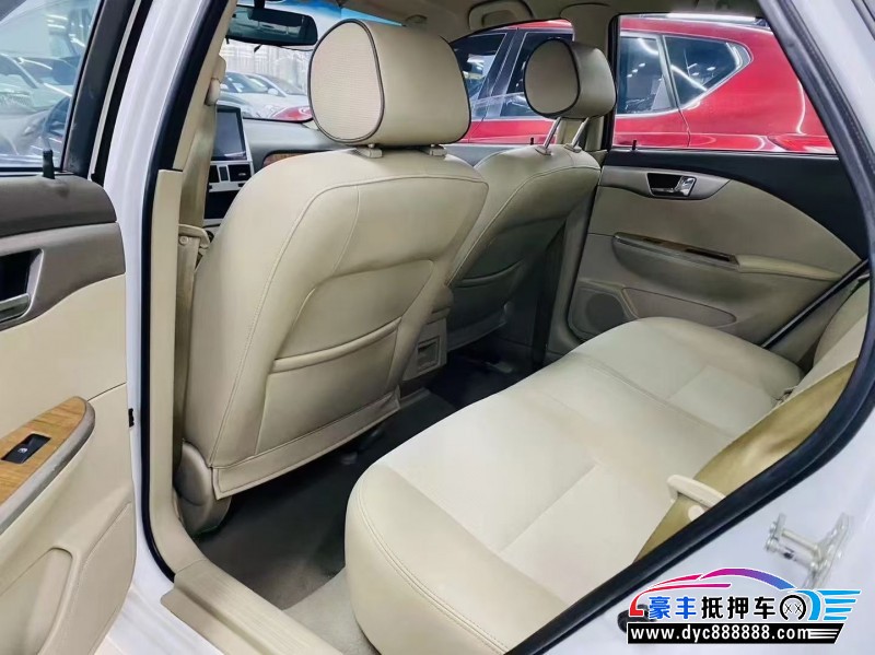 16年别克凯越轿车抵押车出售