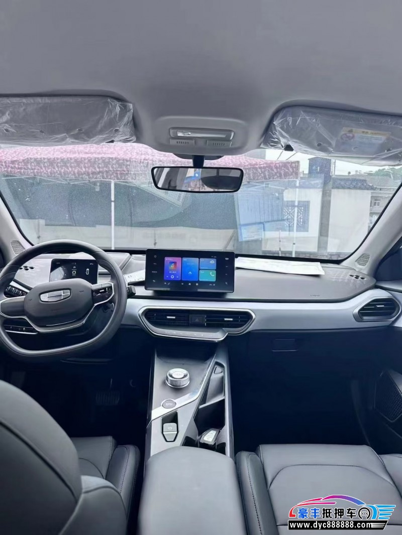 24年吉利几何轿车抵押车出售