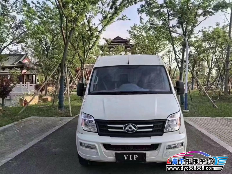 22年上汽大通V80轿车抵押车出售