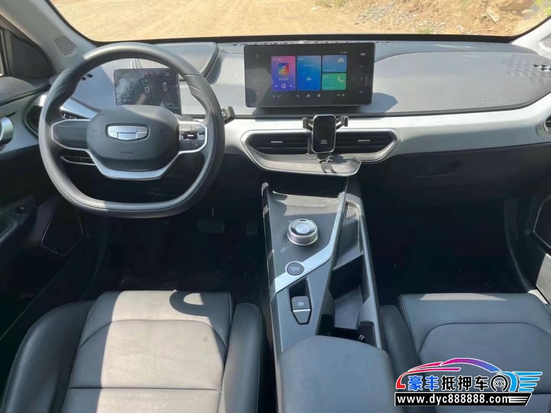 24年吉利几何轿车抵押车出售