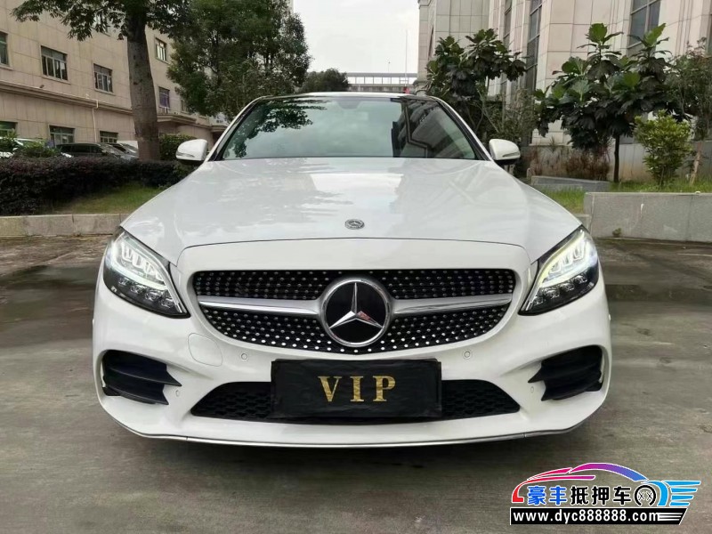 20年奔驰C轿车抵押车出售