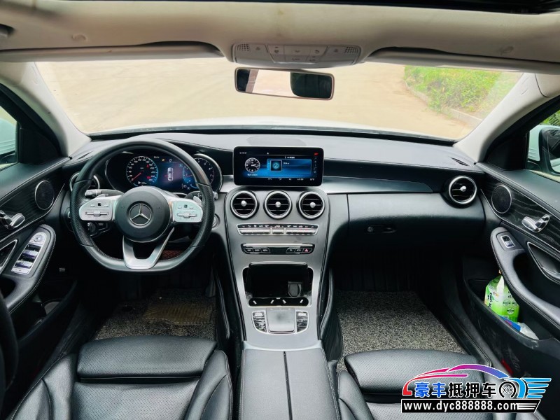 20年奔驰C轿车抵押车出售