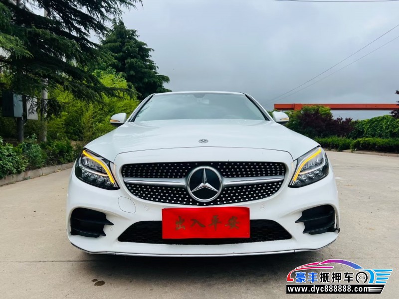 20年奔驰C轿车抵押车出售