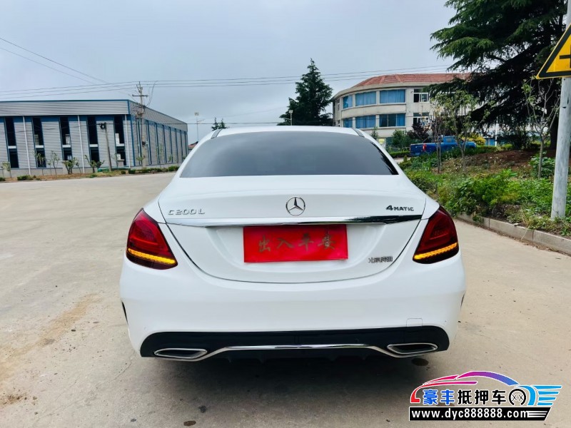 20年奔驰C轿车抵押车出售