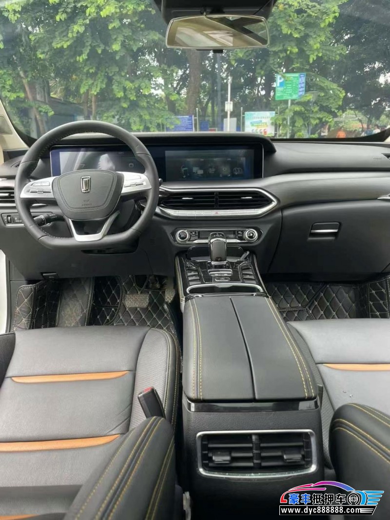 19年奔腾T77轿车抵押车出售