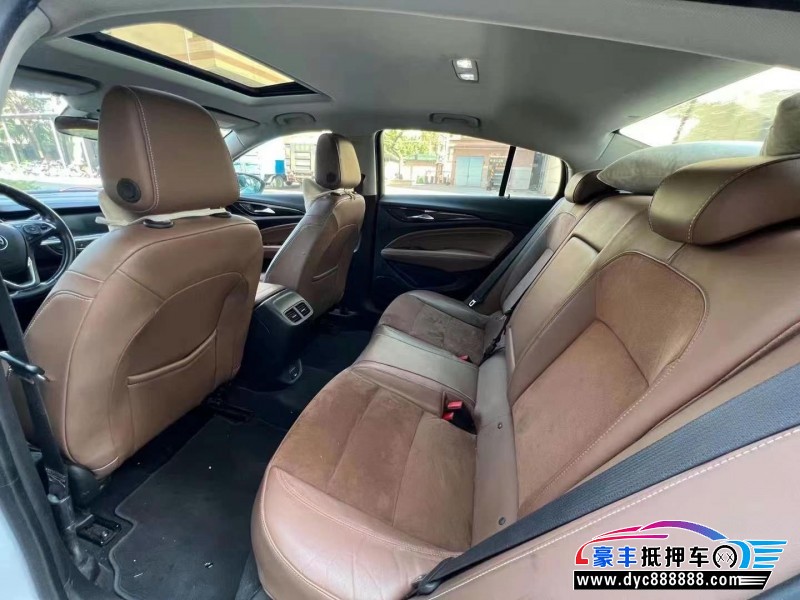 18年别克君威轿车抵押车出售