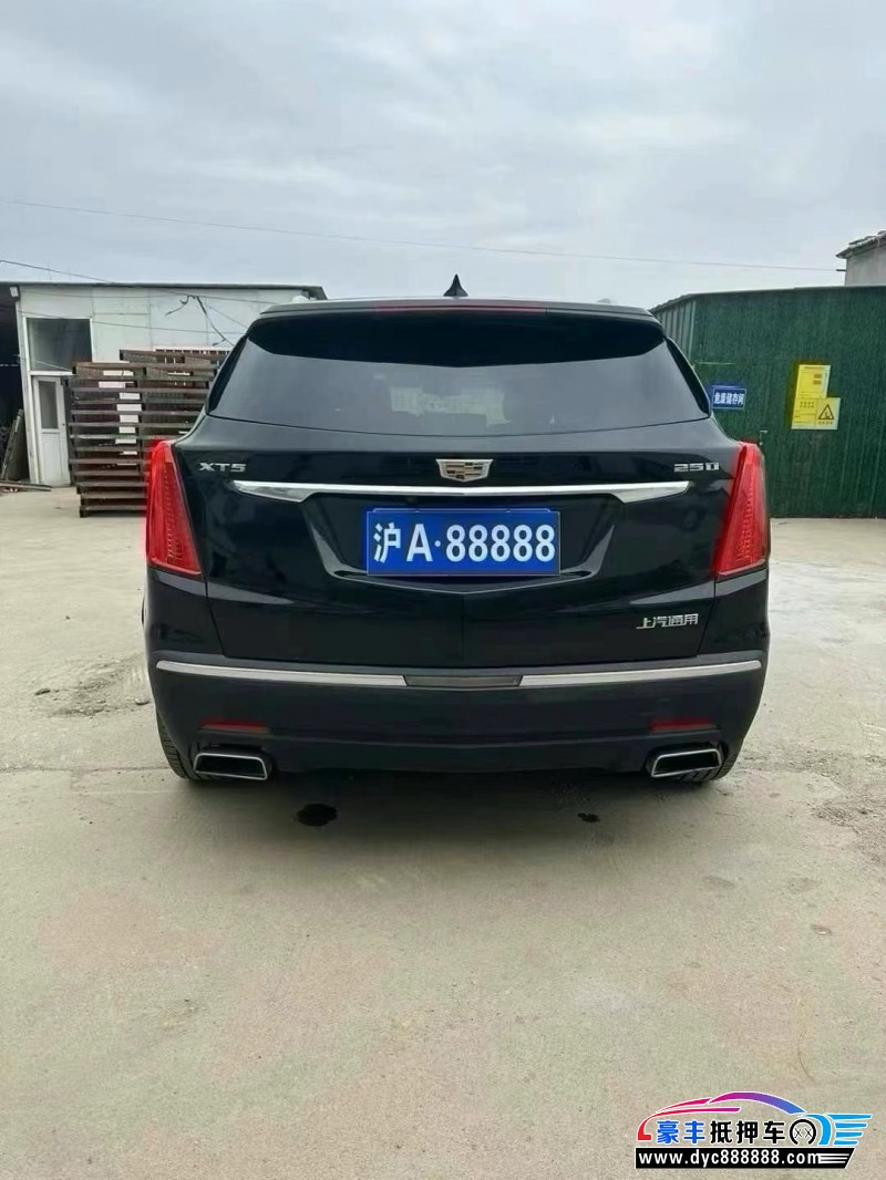 18年凯迪拉克XT5轿车抵押车出售