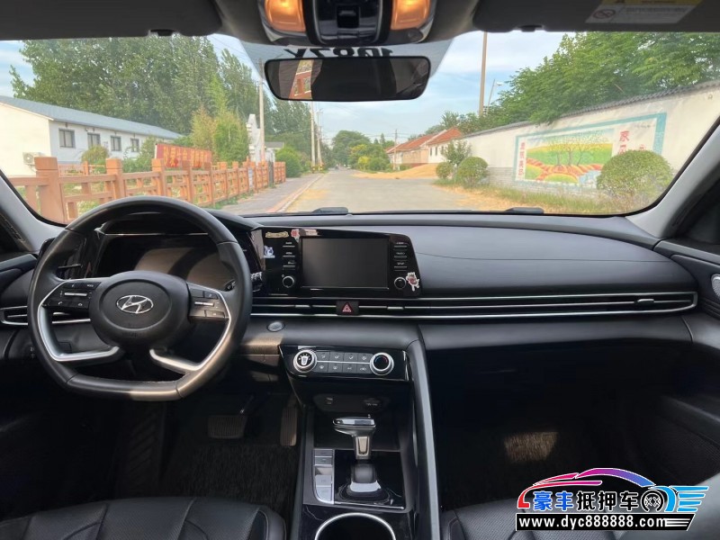 22年现代伊兰特轿车抵押车出售