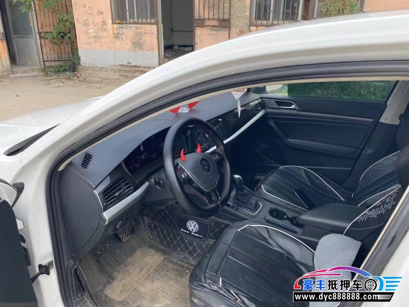 22年大众朗逸轿车抵押车出售