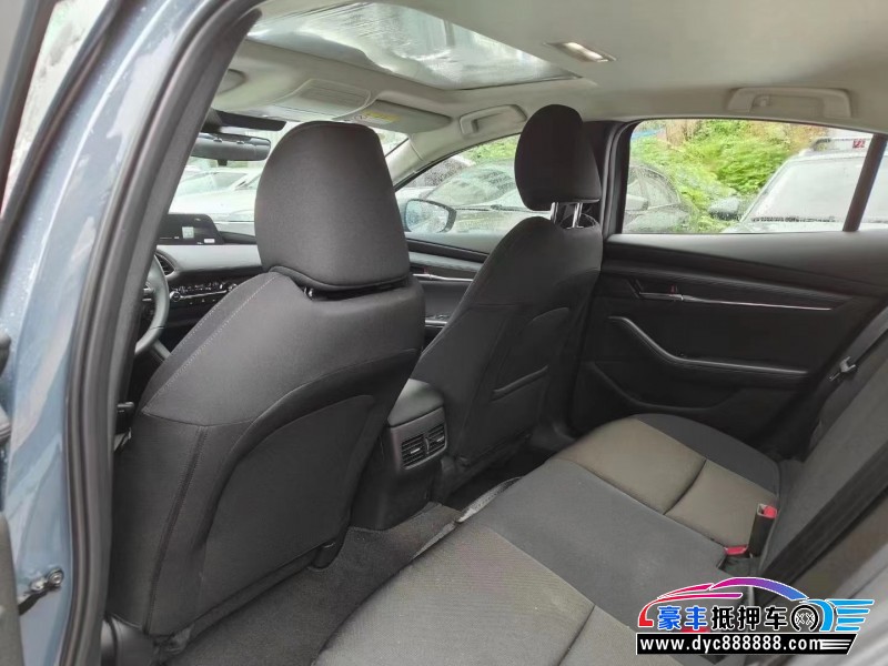 24年马自达昂克赛拉轿车抵押车出售