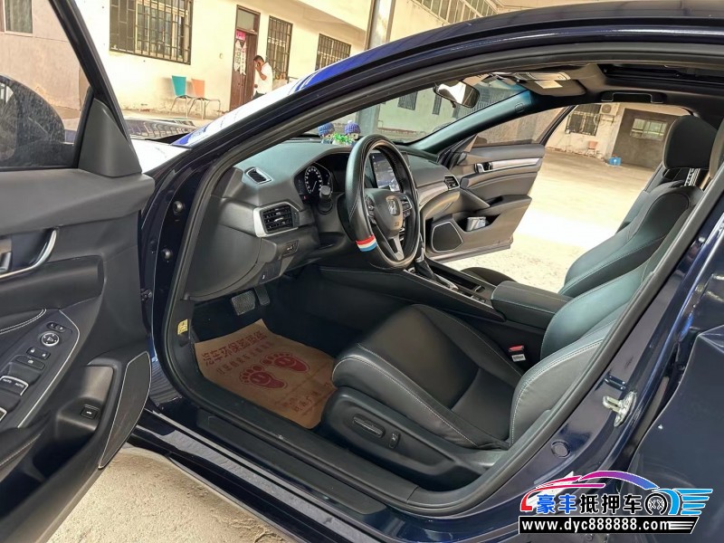 22年本田英诗派轿车抵押车出售