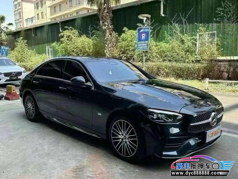 22年奔驰C轿车抵押车出售