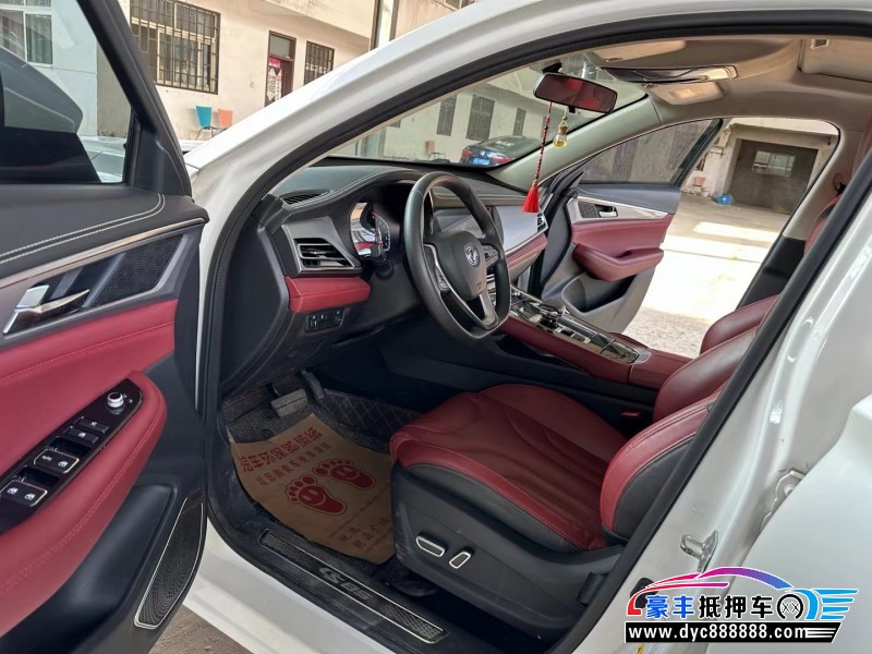 21年长安长安cs85轿车抵押车出售