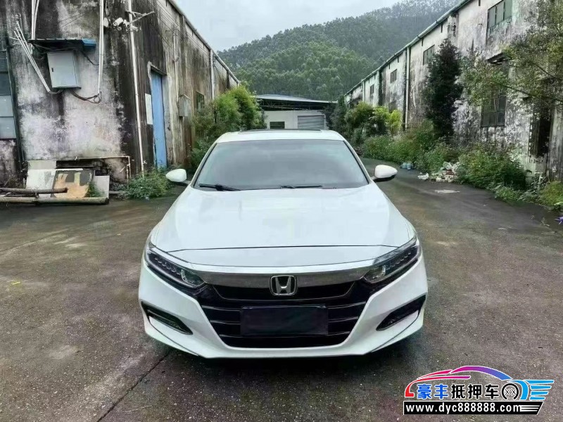 20年本田雅阁轿车抵押车出售