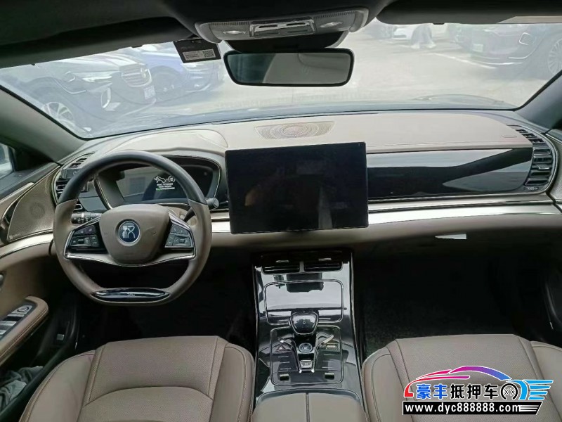 23年比亚迪汉轿车抵押车出售