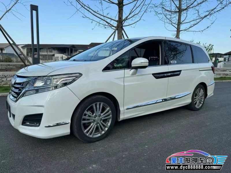 17年本田艾力绅轿车抵押车出售