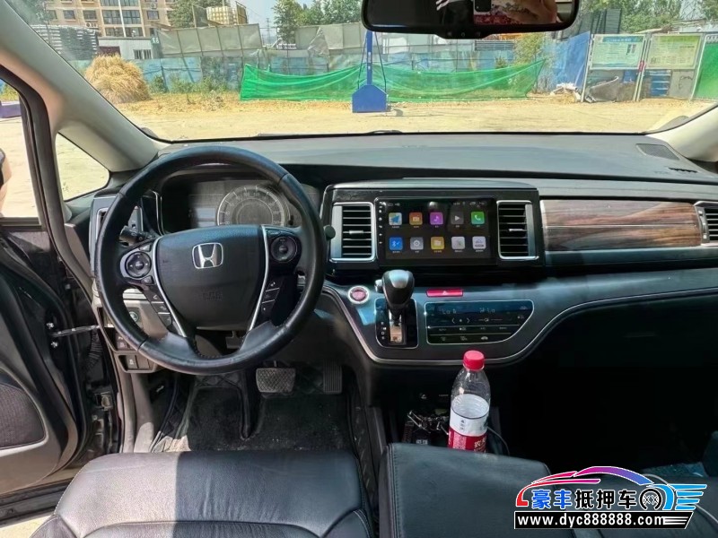 18年本田艾力绅轿车抵押车出售