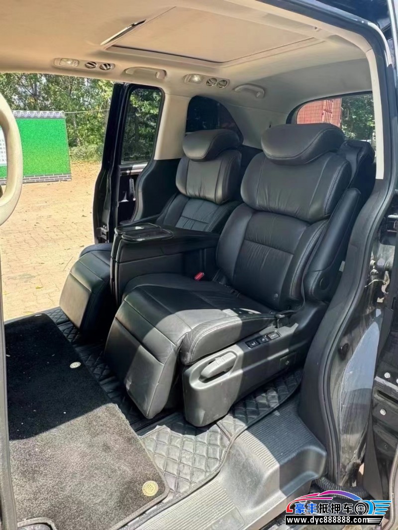 18年本田艾力绅轿车抵押车出售