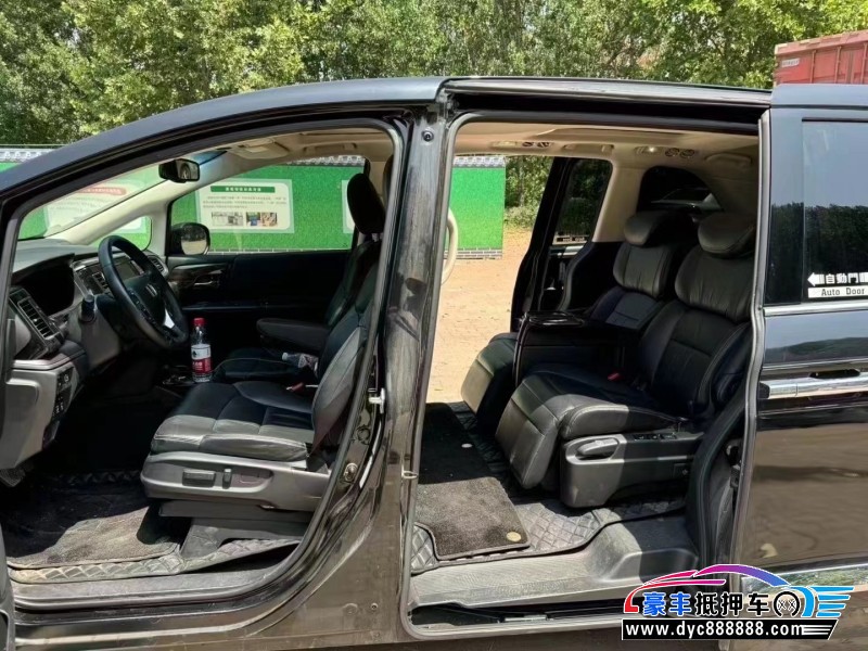 18年本田艾力绅轿车抵押车出售