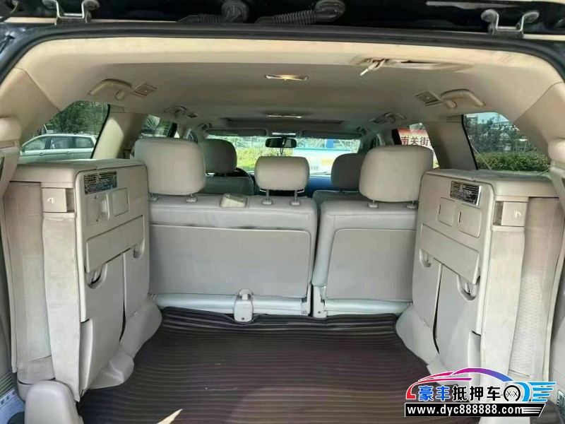 12年丰田兰德酷路泽（陆巡）轿车抵押车出售