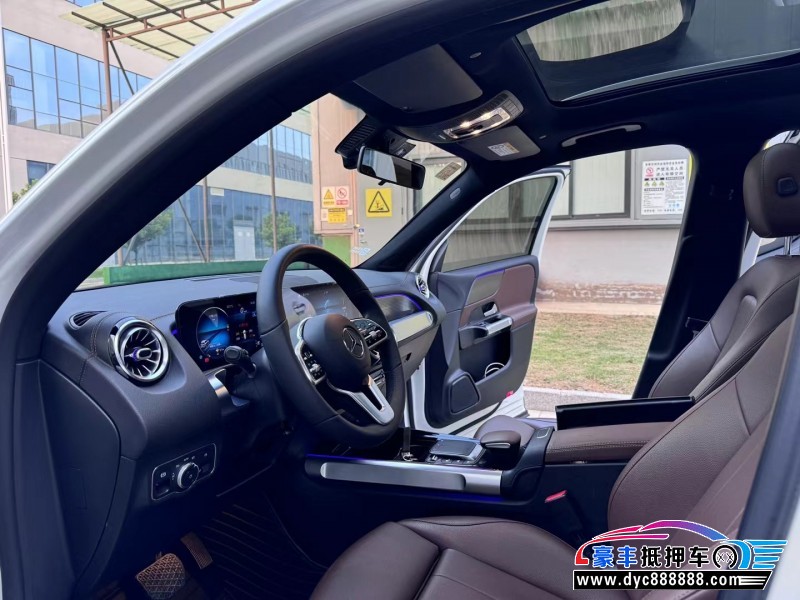 21年奔驰GLB轿车抵押车出售