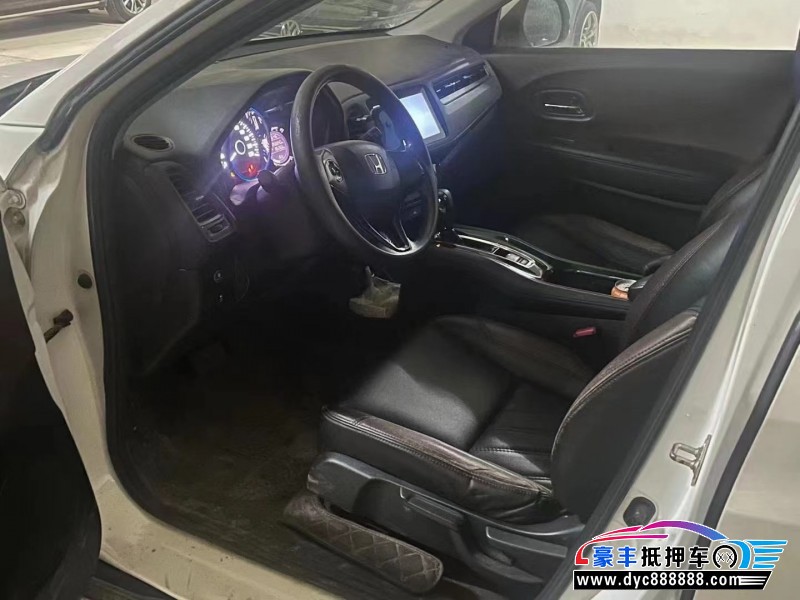 17年本田缤智轿车抵押车出售