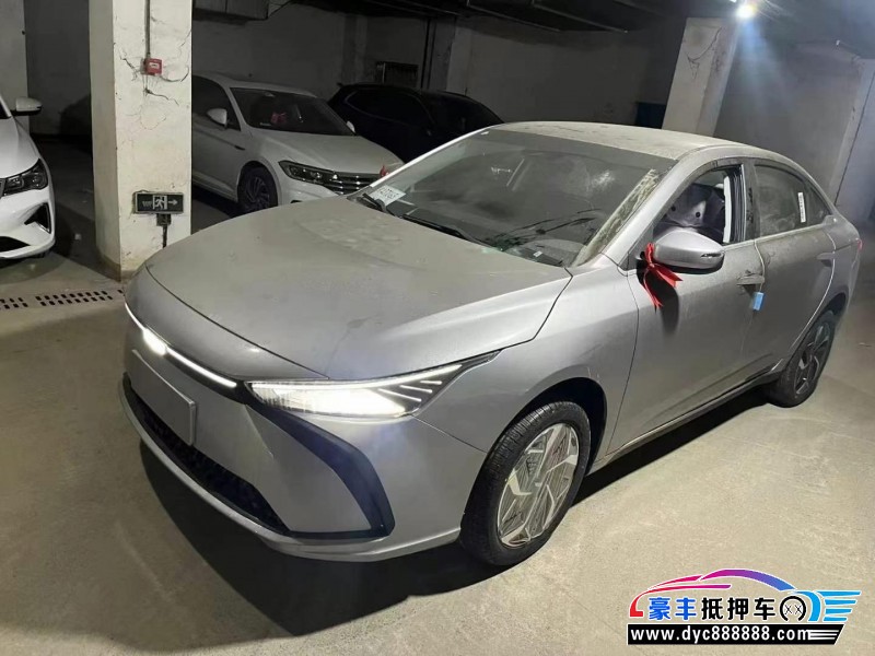 24年吉利几何轿车抵押车出售