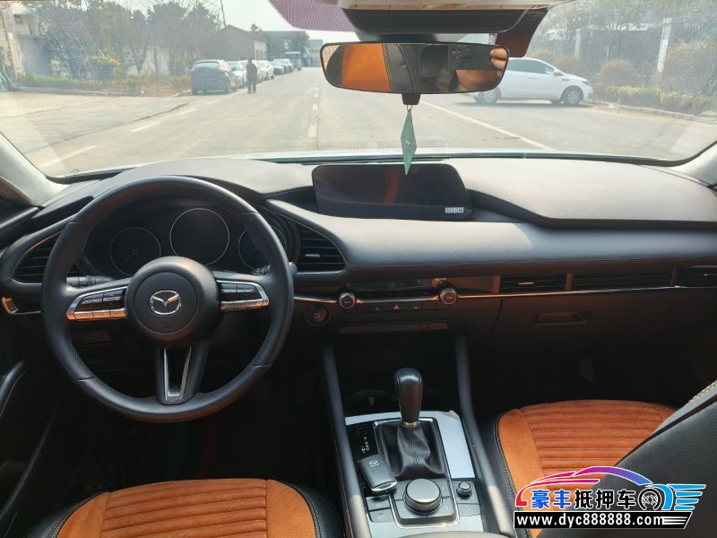 22年马自达昂克赛拉轿车抵押车出售