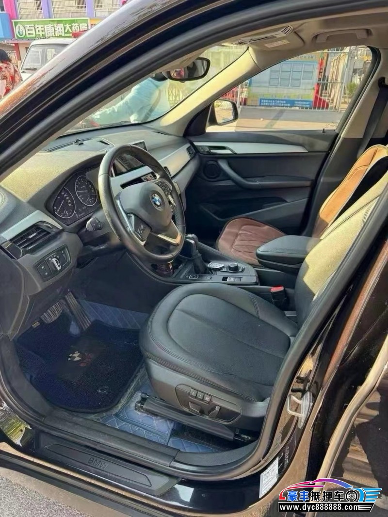 17年宝马X1轿车抵押车出售