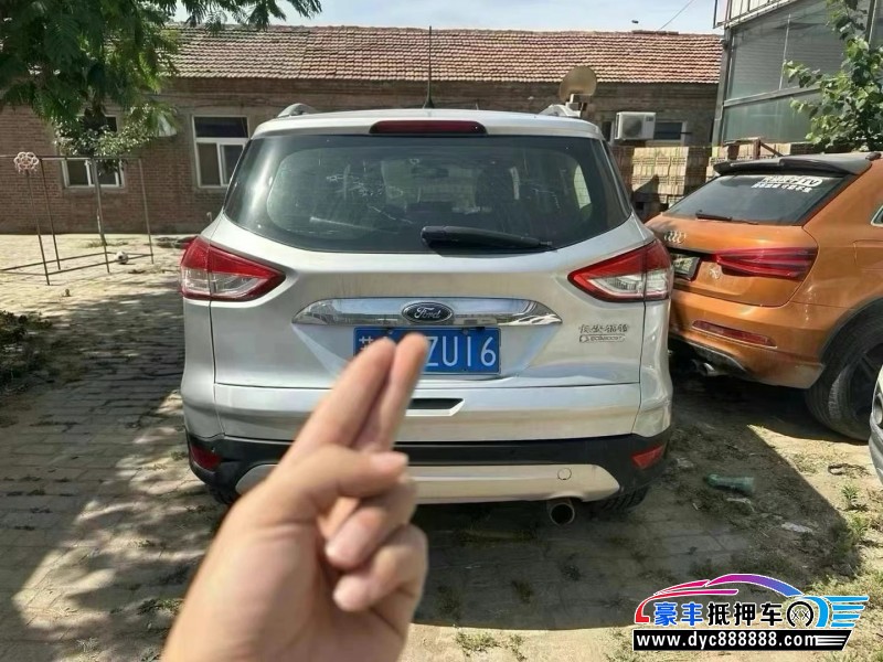 13年福特翼虎轿车抵押车出售