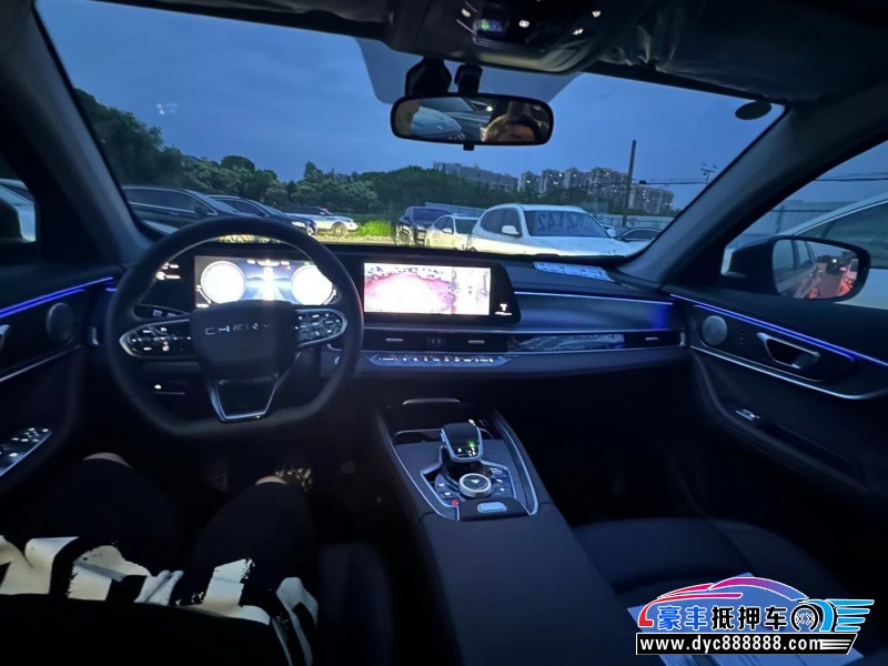 24年奇瑞瑞虎8轿车抵押车出售