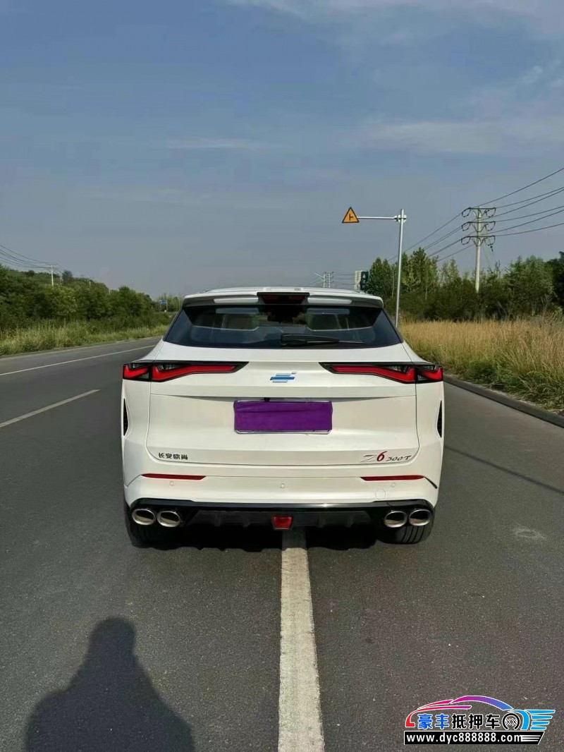 24年长安欧尚Z6轿车抵押车出售