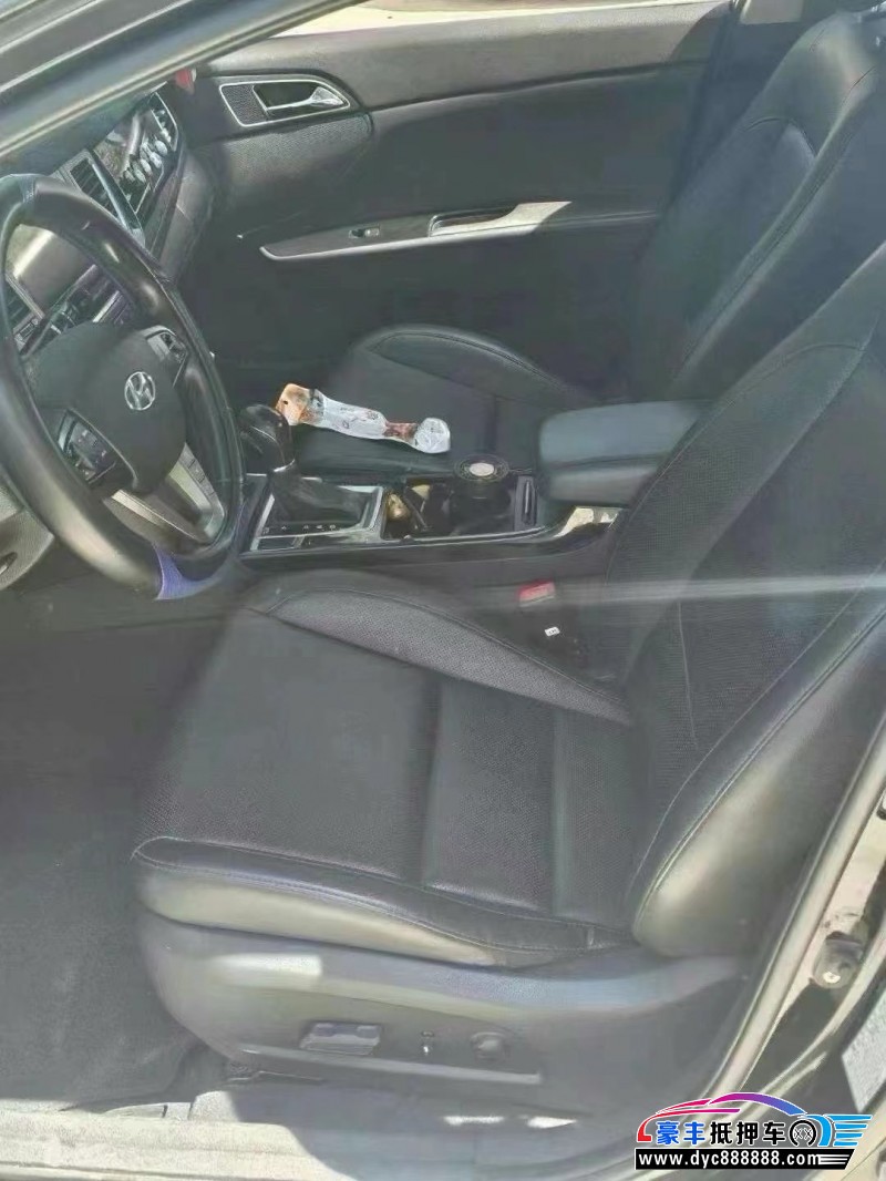 14年现代名图轿车抵押车出售