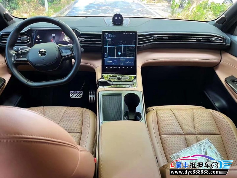 21年蔚来ES8轿车抵押车出售