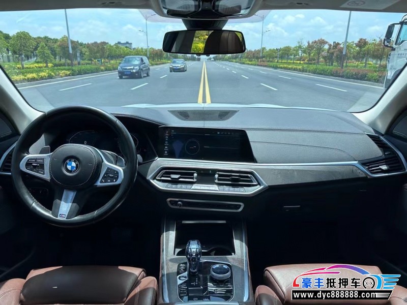 19年宝马X5轿车抵押车出售