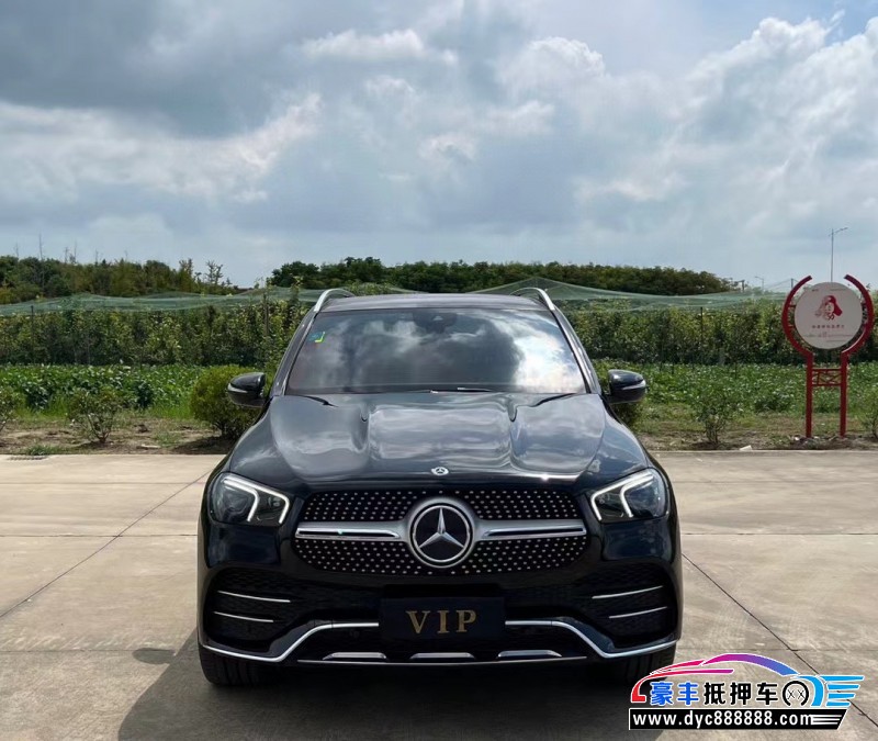 20年奔驰GLE轿车抵押车出售
