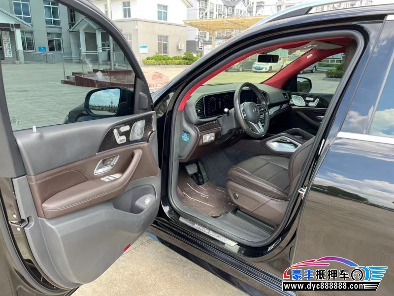 20年奔驰GLE轿车抵押车出售