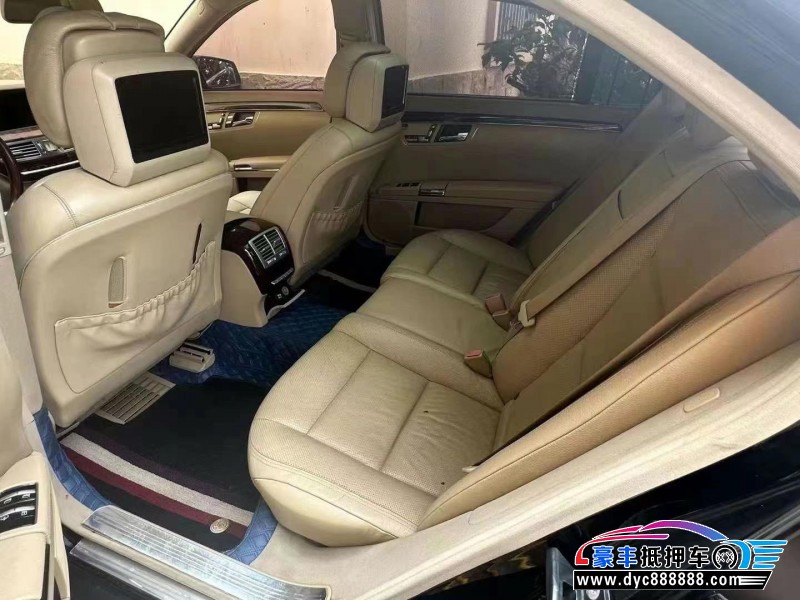 10年奔驰S轿车抵押车出售