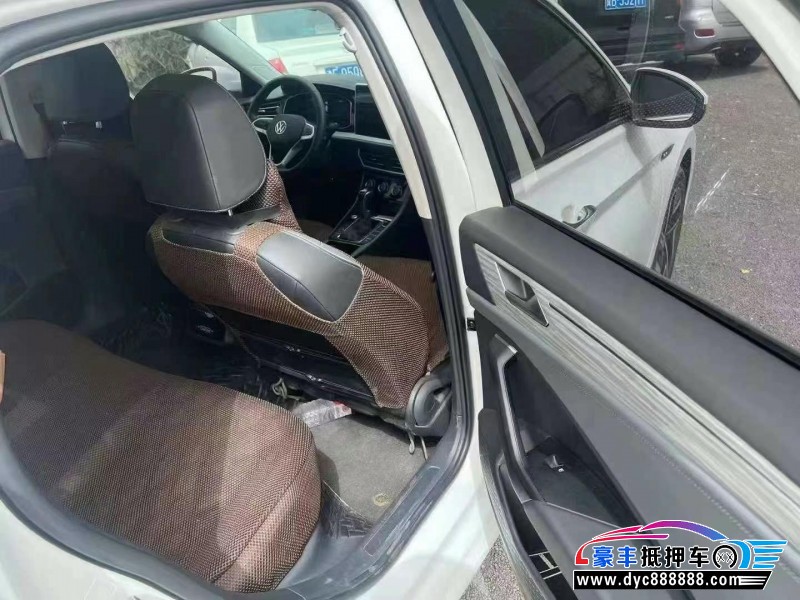 22年大众速腾轿车抵押车出售